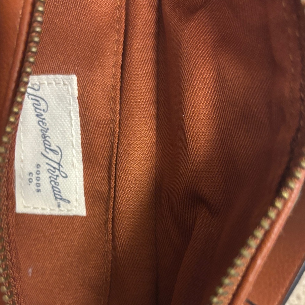 Universal Thread Men's Rust Bag
